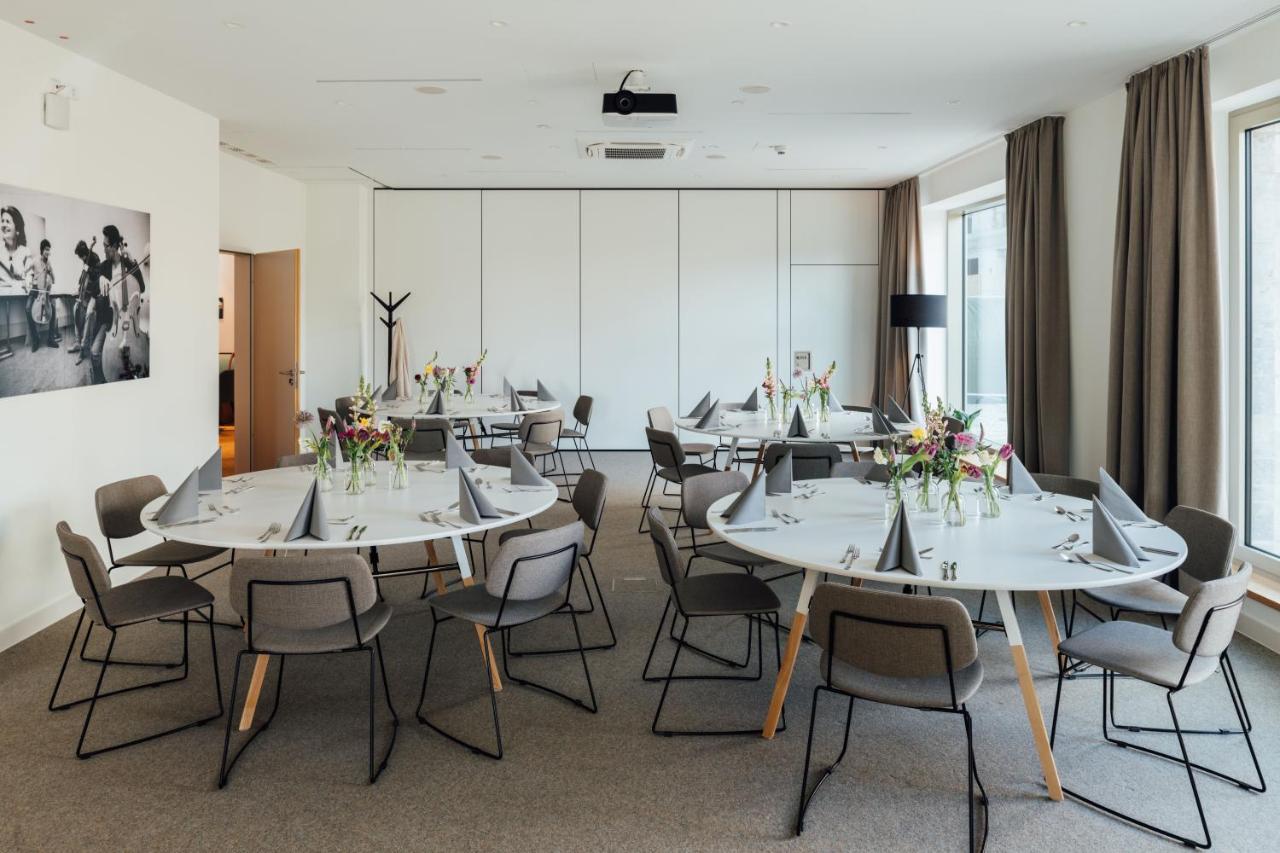 Vienna House By Wyndham Mq Kronberg Кронберґ-ім-Таунус Екстер'єр фото